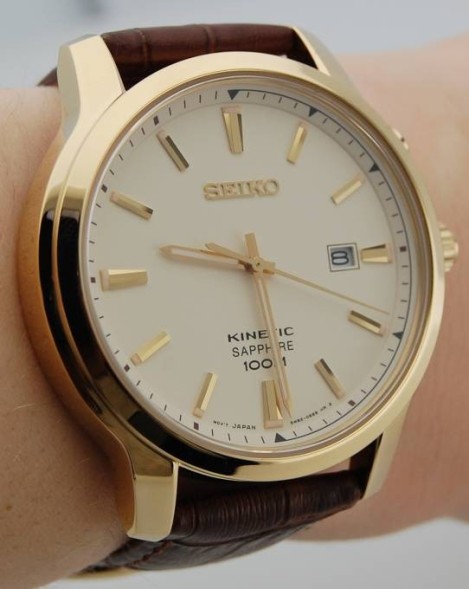 Часы Seiko SKA744P1