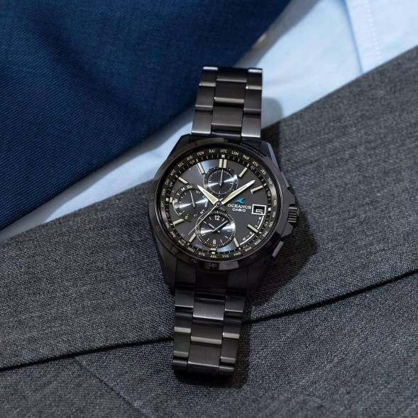 Часы Casio OCW-T2600JB-1A