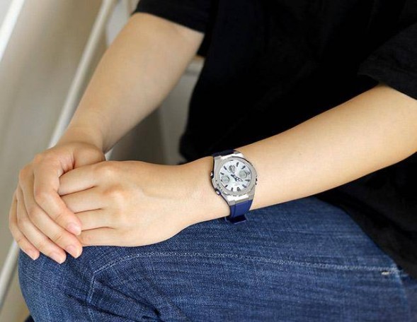 Часы Casio MSG-S600-2A