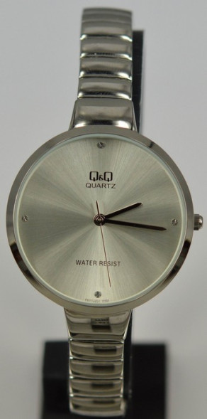 Q&amp;Q F611-201