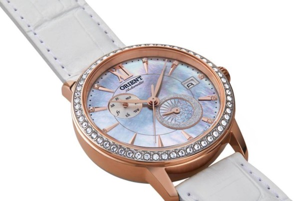 Часы Orient RA-AK0004A