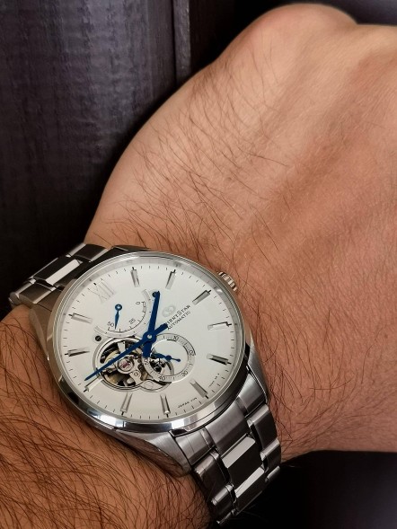 Часы Orient RE-HJ0001S