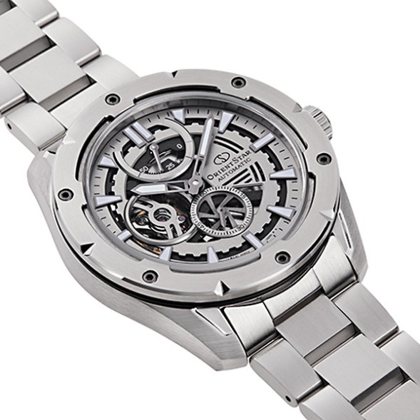 Часы Orient RE-AV0A02S00