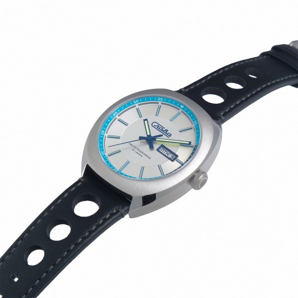 Часы Слава 3010698/300-8205