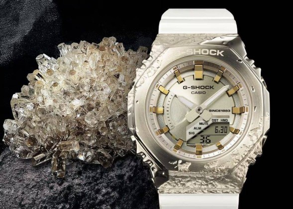 Часы Casio GM-S2140GEM-9A