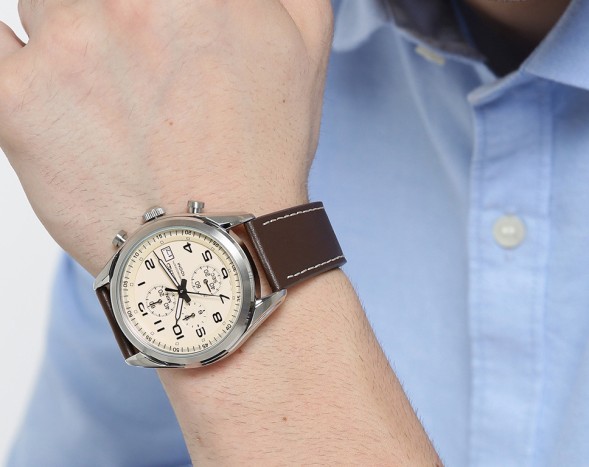 Часы Seiko SSB273P1