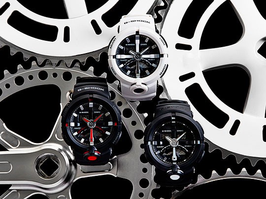 Часы Casio GA-500-1A4