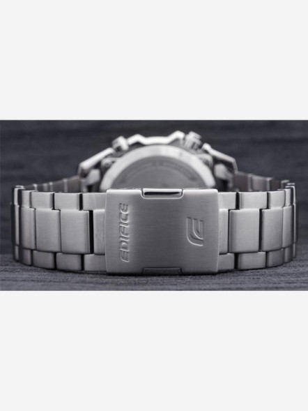 Часы Casio EQW-M600DB-1A