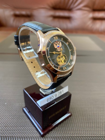 Часы Президент 6809081