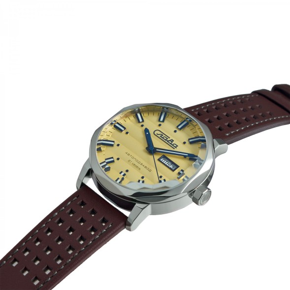 Часы Слава 3020693/300-8205