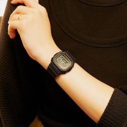 Casio GMD-S5600-1D