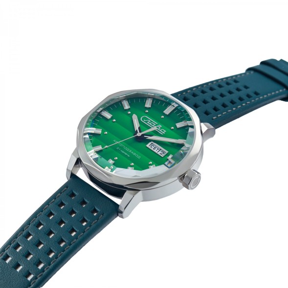 Часы Слава 3020695/300-8205