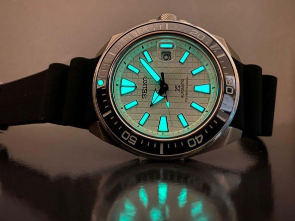 Часы Seiko SRPE37K1