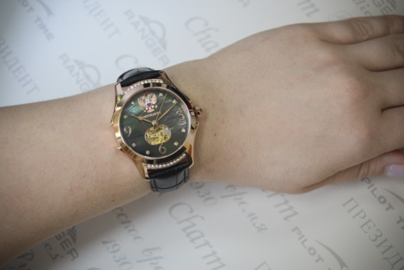 Часы Президент 6809085