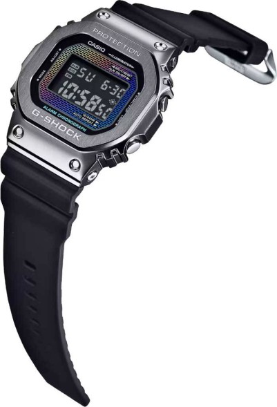 Часы Casio GM-5600RW-1E