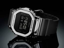 Casio GM-5600U-1E