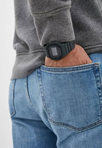 Часы Casio DW-5610SU-8